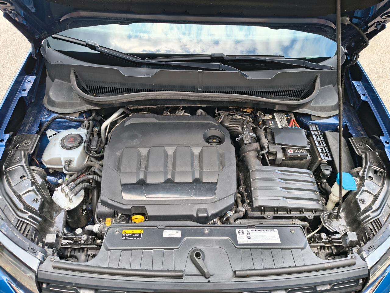 VOLKSWAGEN T-CROSS 1.6 TDI SCR STYLE "UNICA"