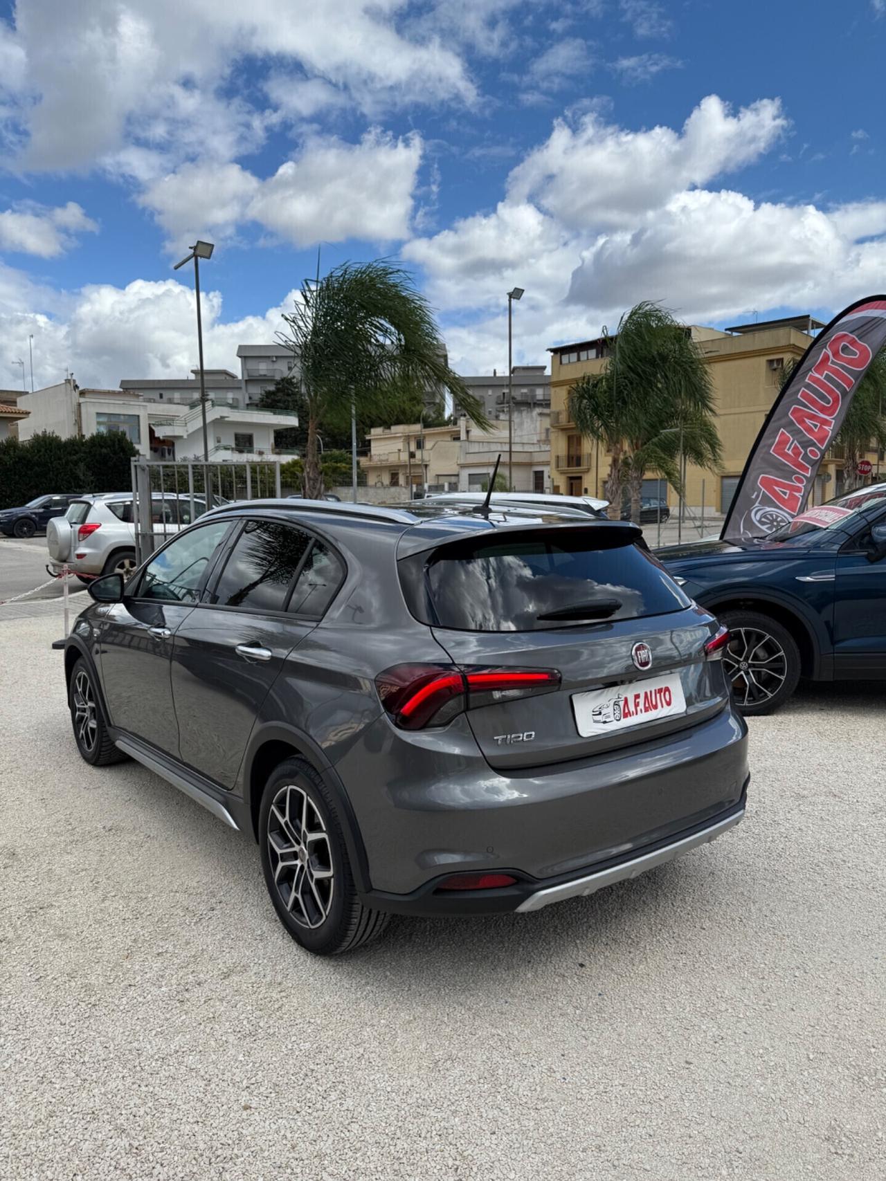 Fiat Tipo 1.6 Mjt S&S 5 porte Cross