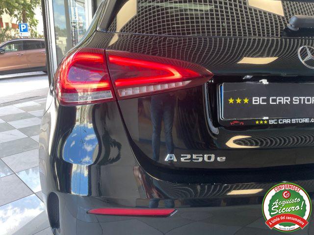 MERCEDES-BENZ A 250 e Aut. EQ Premium AMG *TETTO
