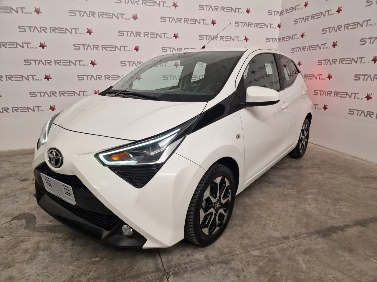 Toyota Aygo 1.0 72 CV 5 porte x-play