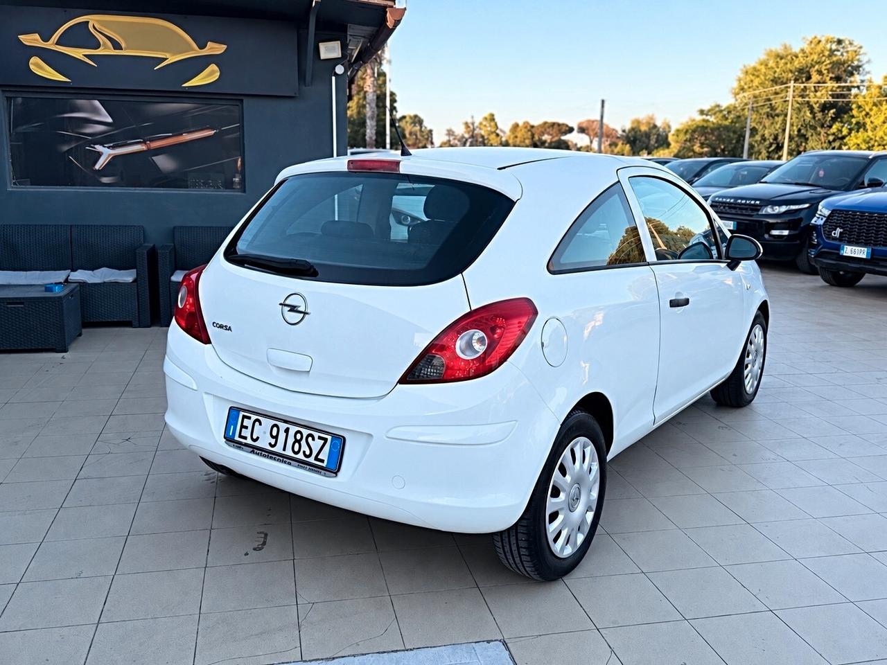 Opel Corsa 1.2 3 porte Sport Garanzia 12 Mesi