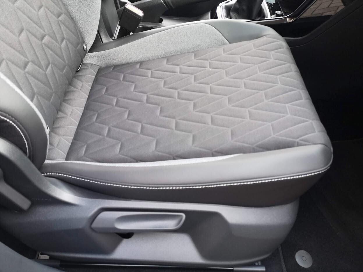 Volkswagen T-Cross 1.0 TSI 95 CV ACCESSORIATA