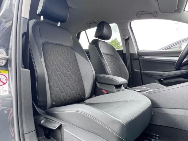 Volkswagen Golf Golf 1.5 etsi ENERGY 115cv dsg Navi Led Camera Cockpit