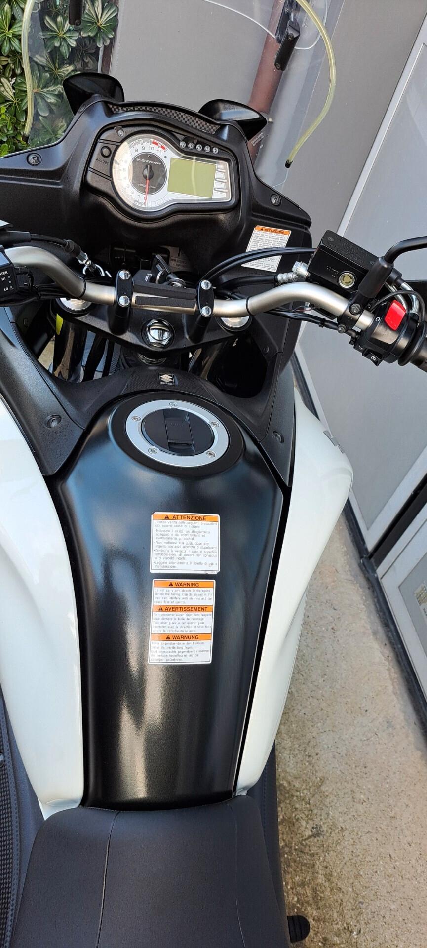 Suzuki V Strom DL 650