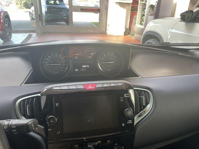 Lancia Ypsilon 1.0 FireFly 5 porte S&S Hybrid Gold Plus