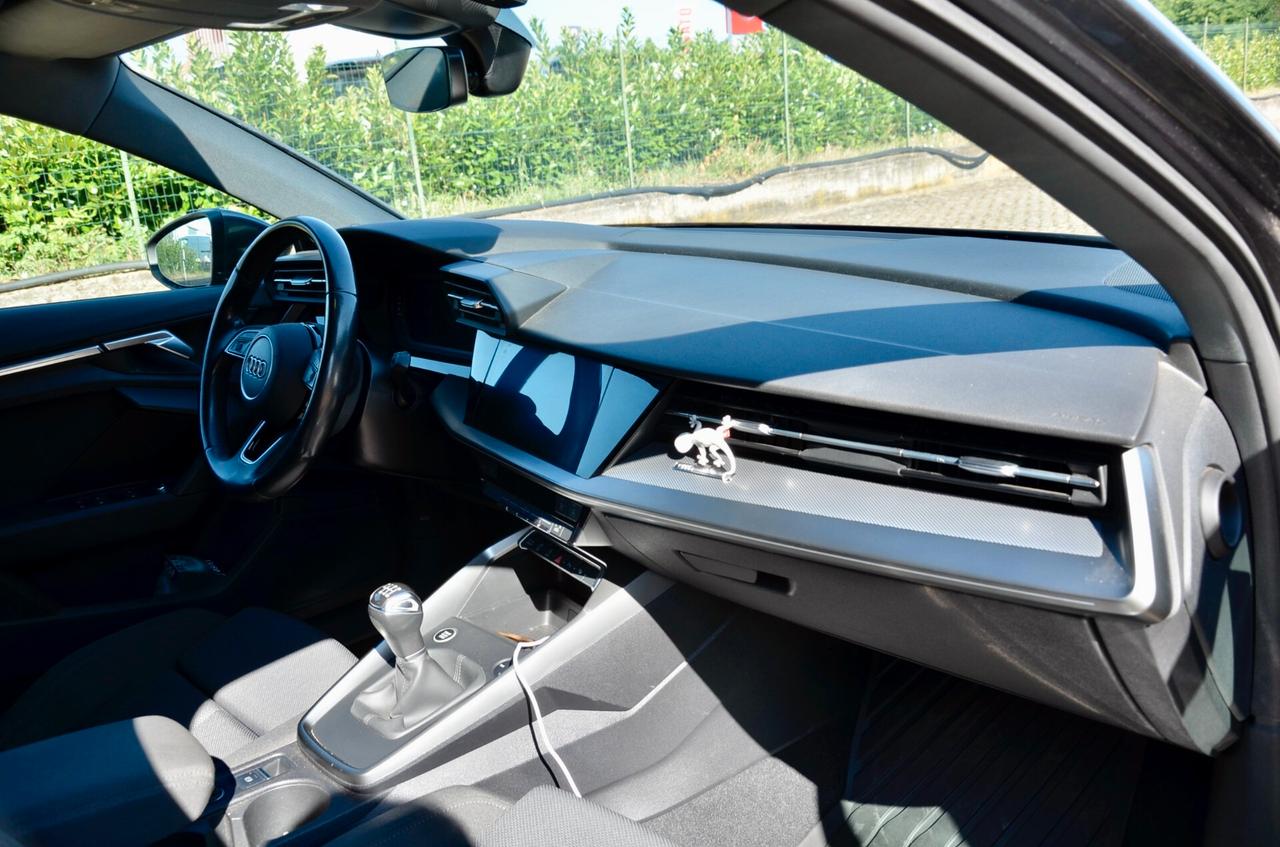 AUDI A3 SPORTBACK 35 2.0 TDI S-LINE EDITION 150cv, UNICOPROPRIETARIO, SERVICE AUDI, UFF ITALIANA, EURO 6D, NAVI, APPLE ANDROID, PERMUTE