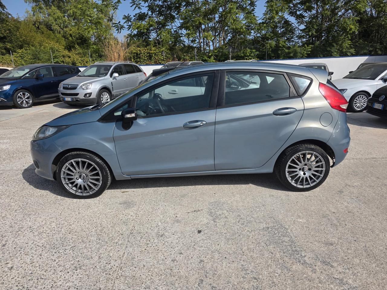 Ford Fiesta 1.4 5 porte Bz.- GPL Titanium