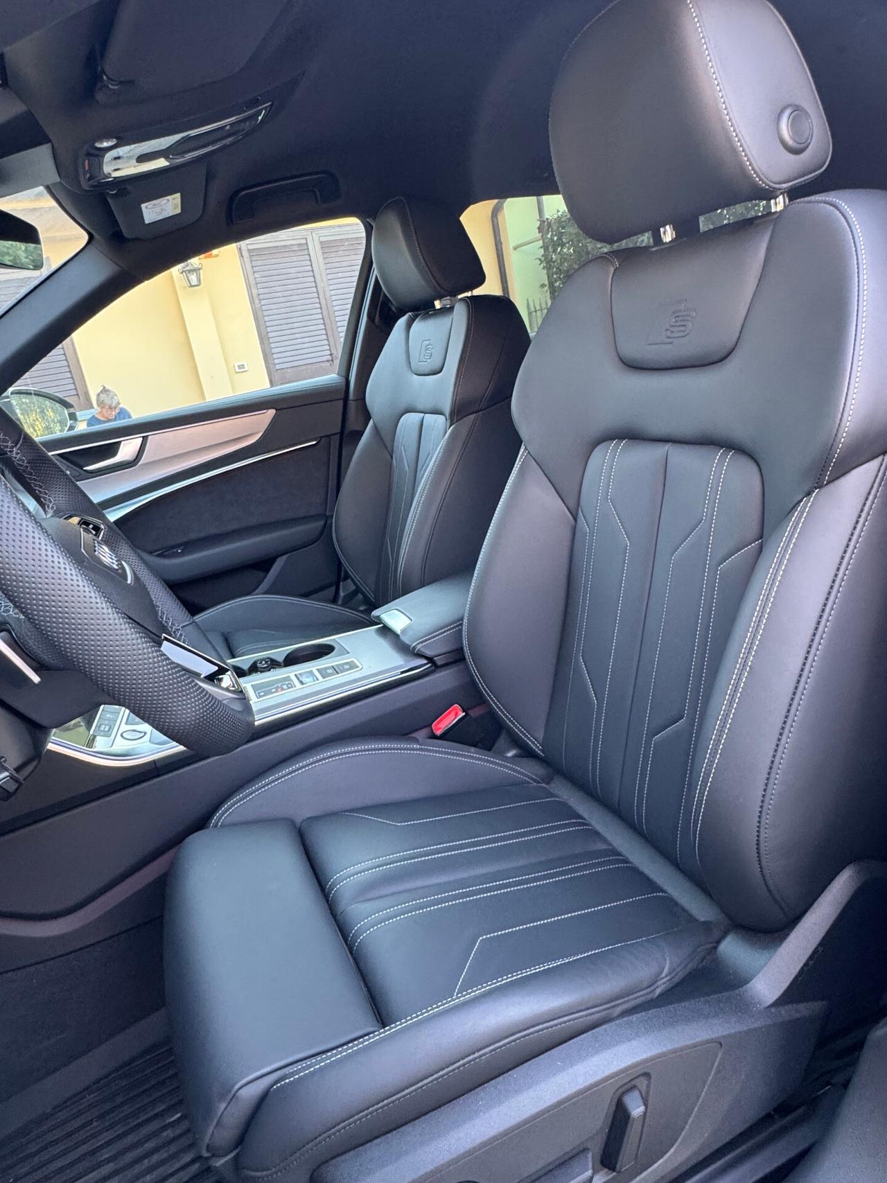 Audi A6 Avant 55 2.0 TFSI e quattro ultra S tronic line edition