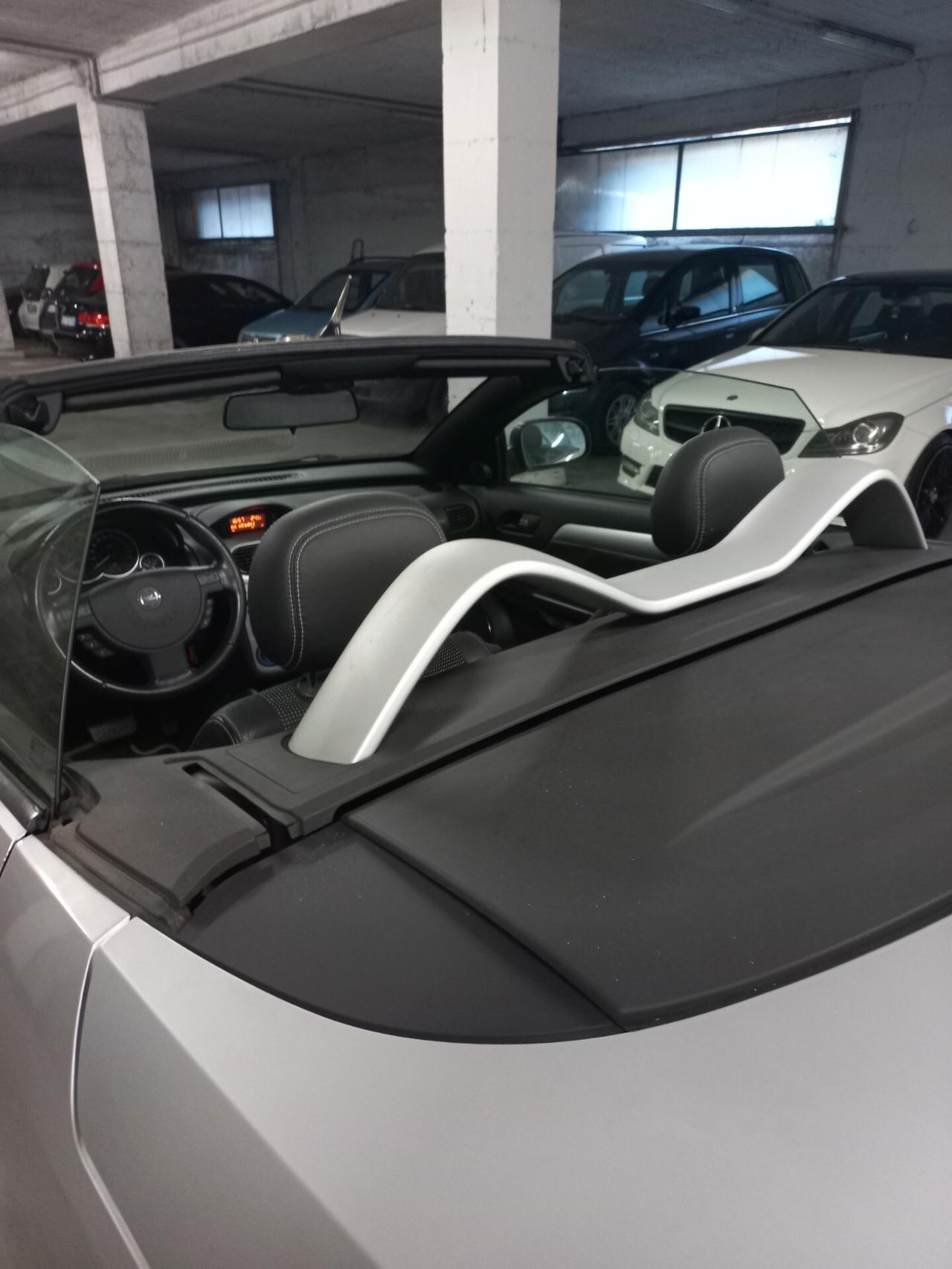 Opel Tigra TwinTop 1.4 16V Sport