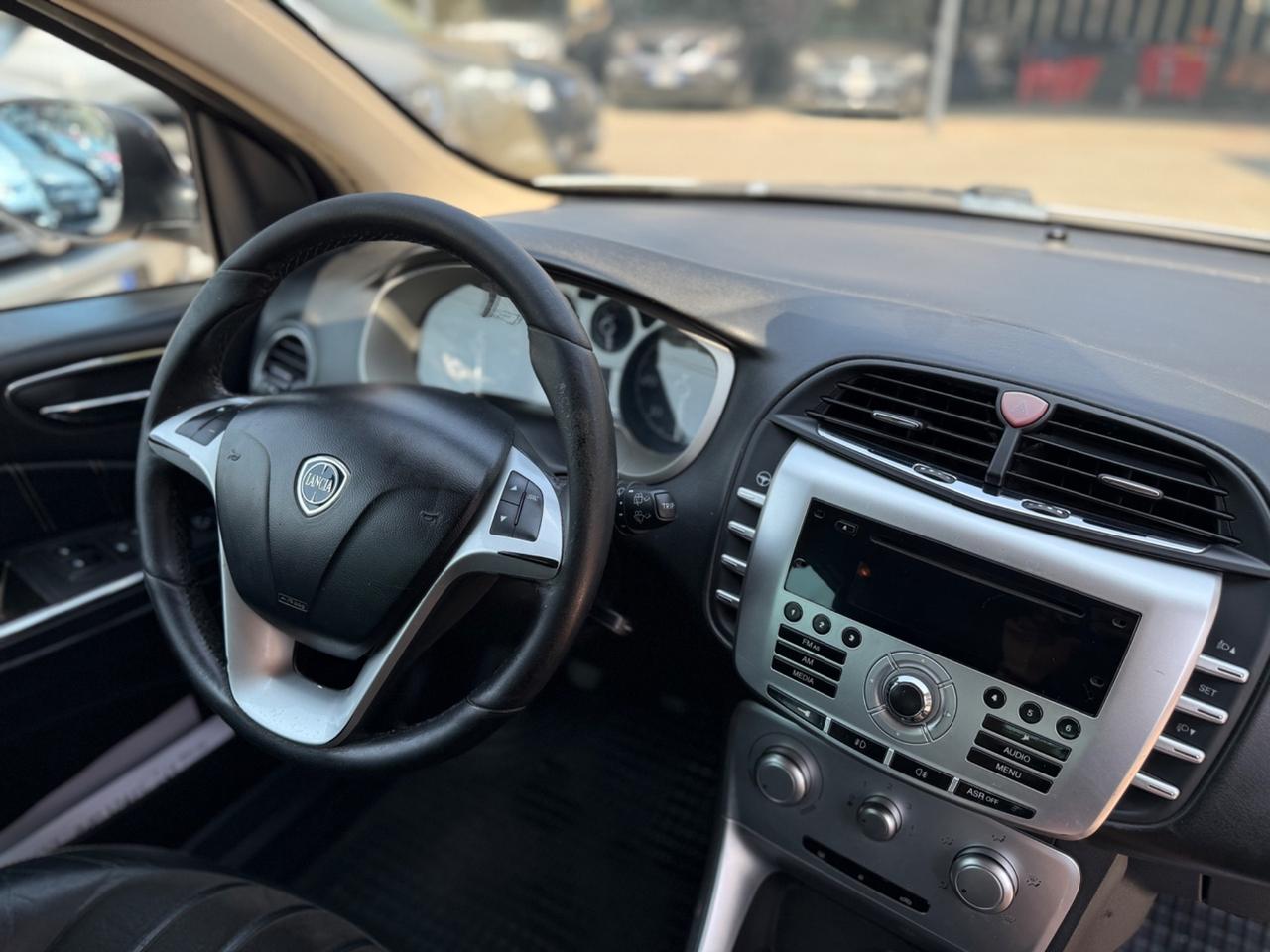 Lancia Delta 1.6 MJT DPF Platino km certif.