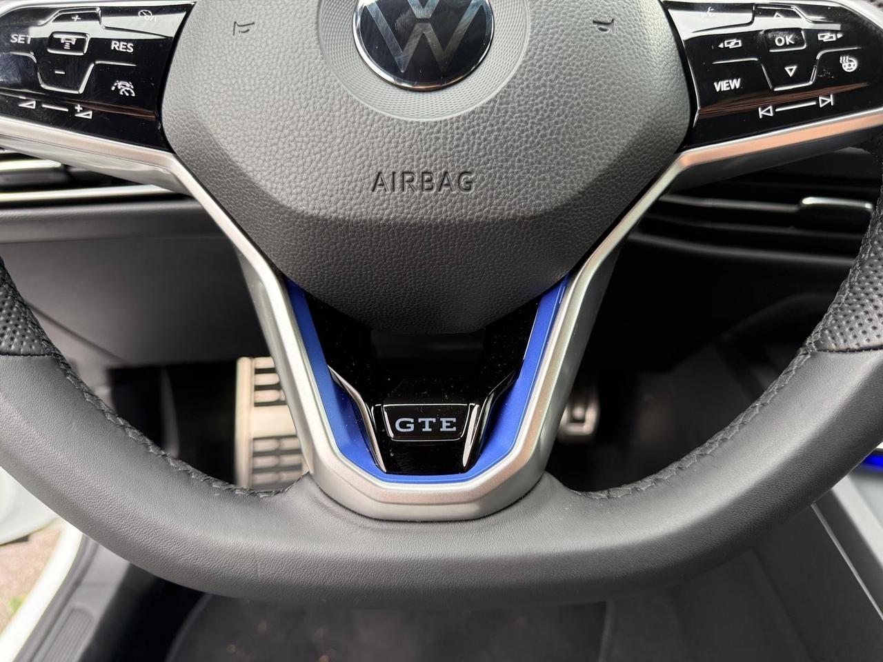 Volkswagen Golf GTE 1.4 TSI eHybrid Navi ACC LED+ Apple DCk