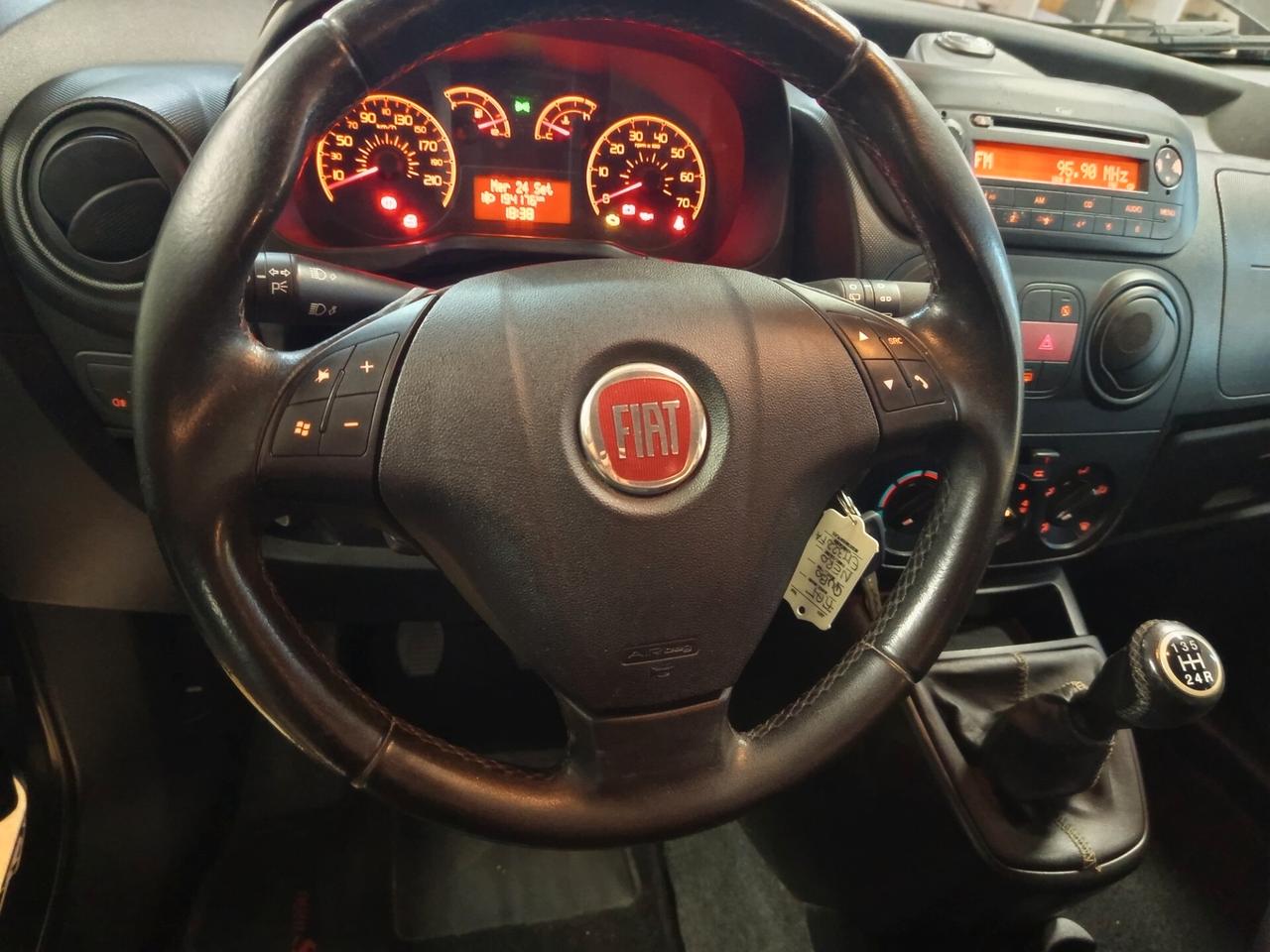 Fiat Qubo 1.3 MJT 75 CV Trekking ok neopatentati