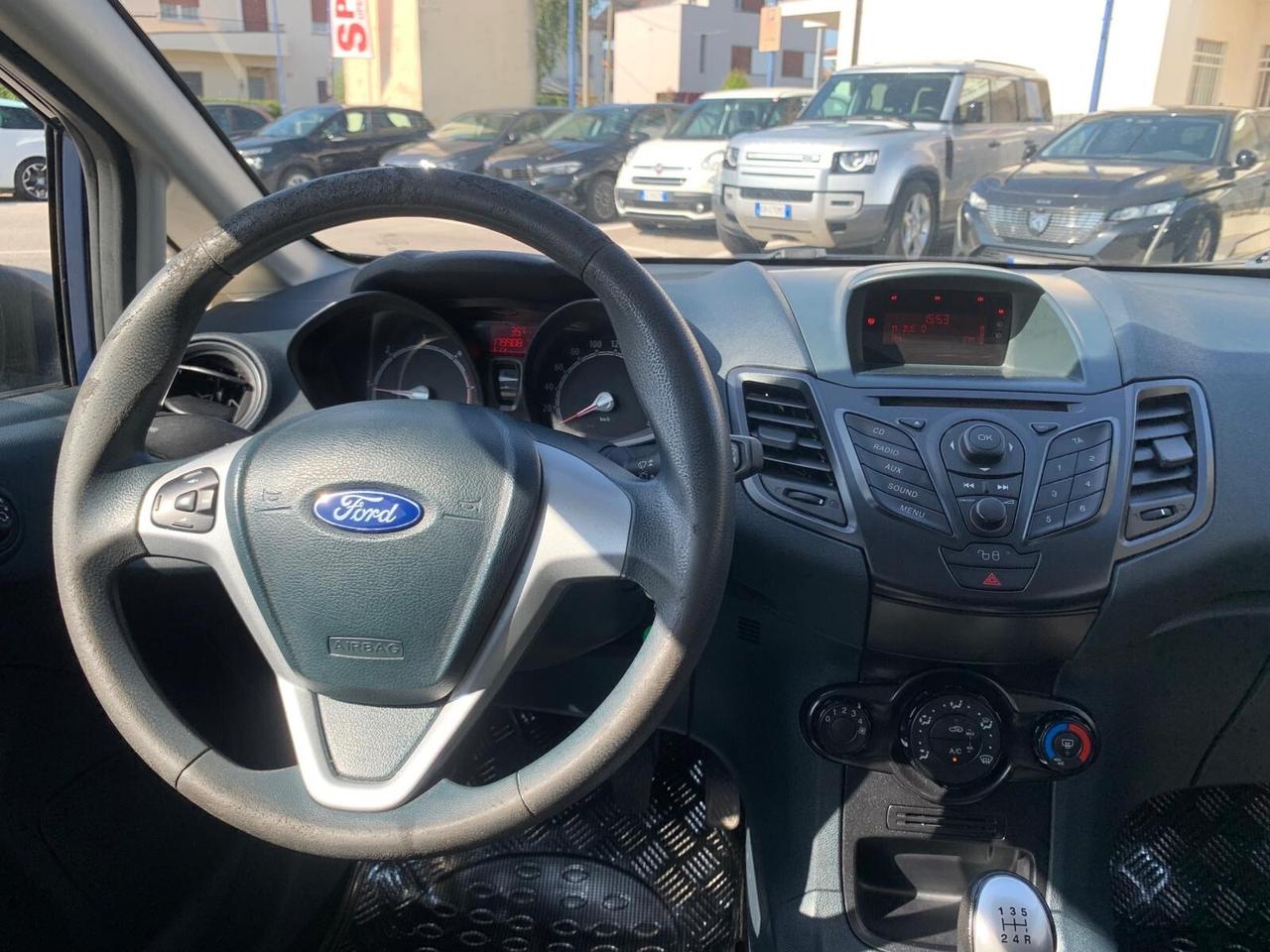 Ford Fiesta 1.4 TDCi 70CV 3 porte N1