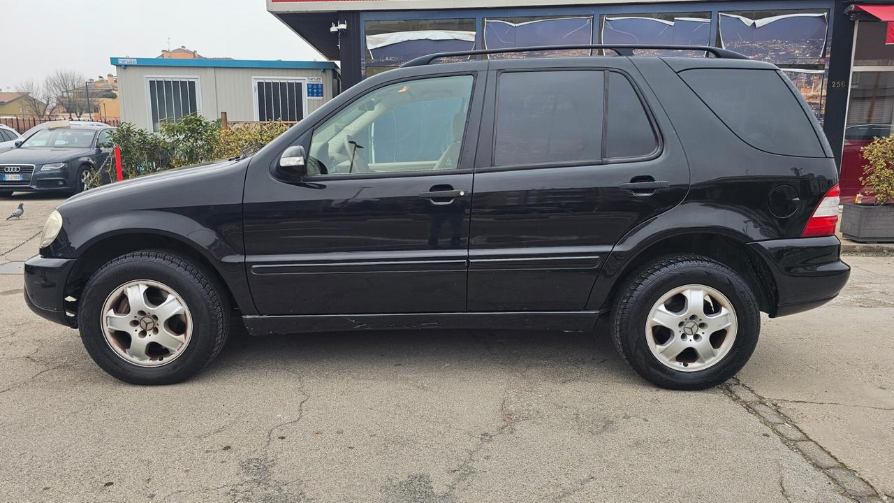 Mercedes-benz ML 270 turbodiesel cat CDI