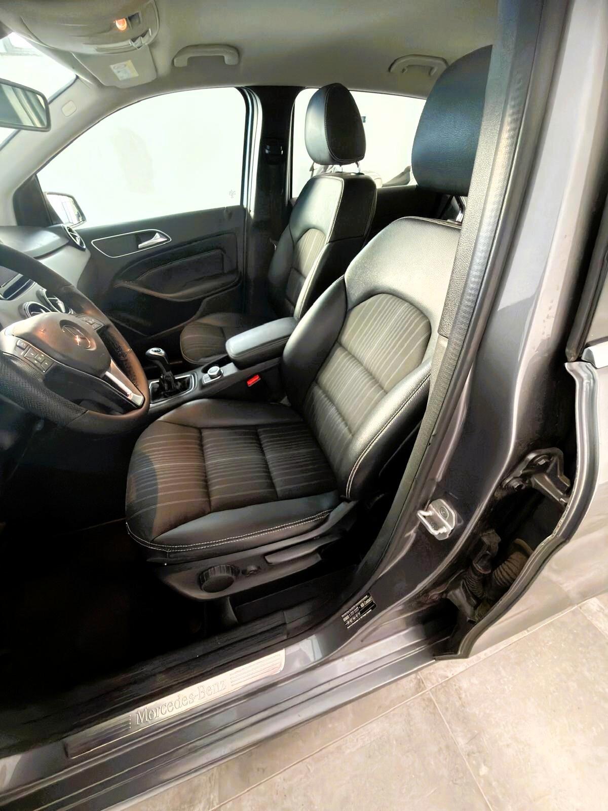 Mercedes B 180 CDI Premium da Vetrina