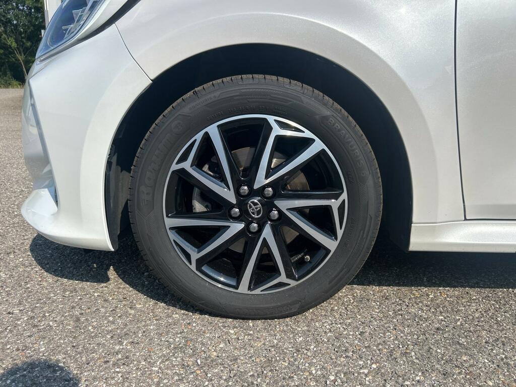 Toyota Yaris 1.5 VVT-iE Hybrid Style E-CVT