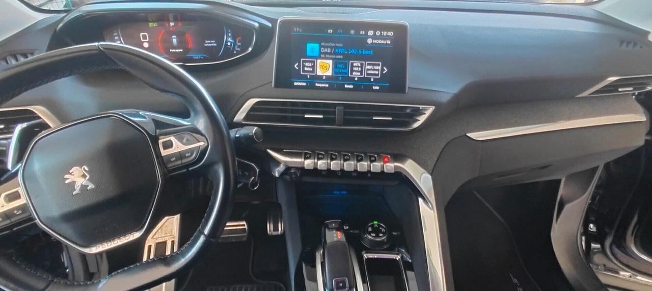 Peugeot 5008 BlueHDi 130 S&S EAT8 Crossway