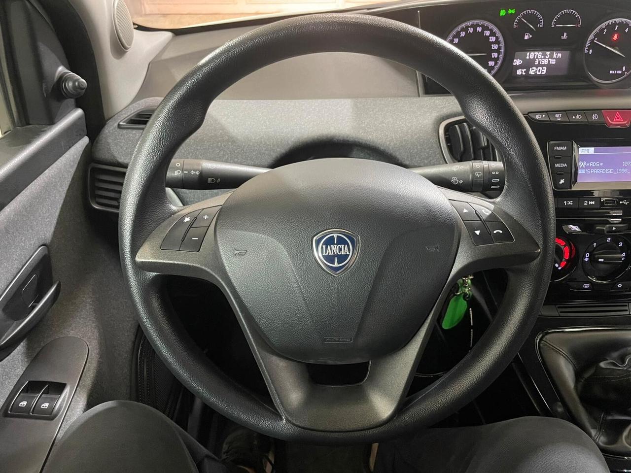 Lancia Ypsilon 1.2 69 CV 5 porte S&S Gold