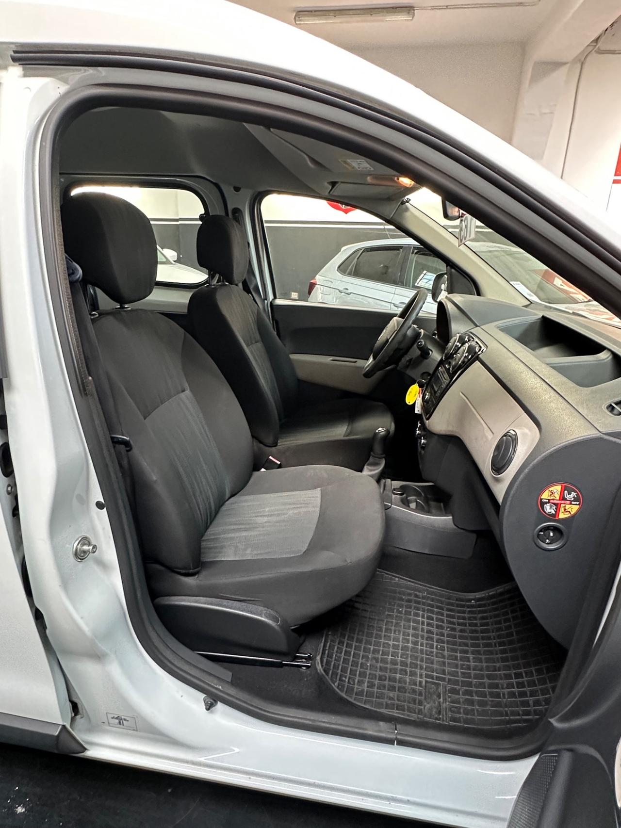 Dacia Dokker 1.6 8V 100CV Start&Stop Lauréate