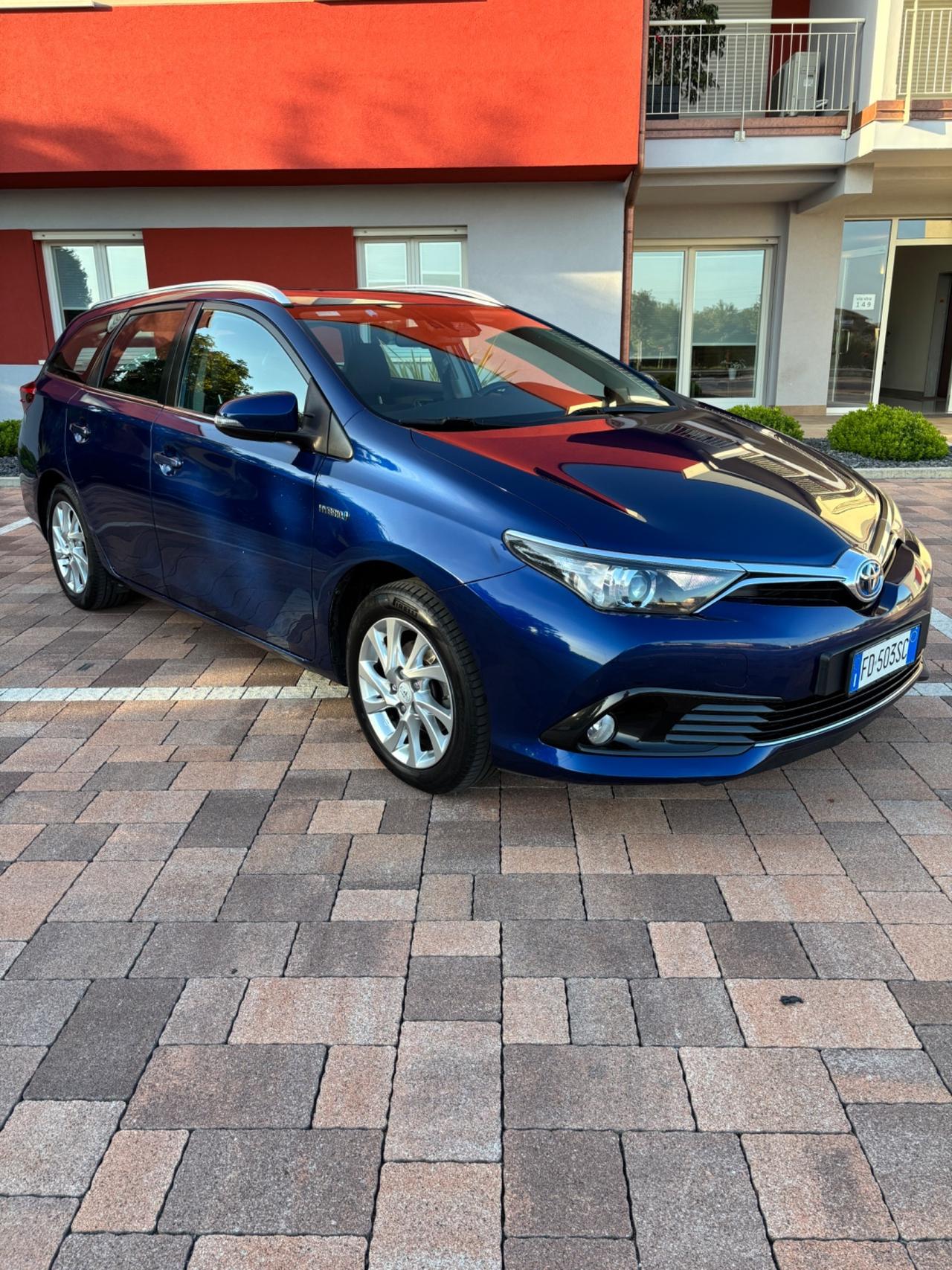 Toyota Auris Touring Sports 1.8 Hybrid Active