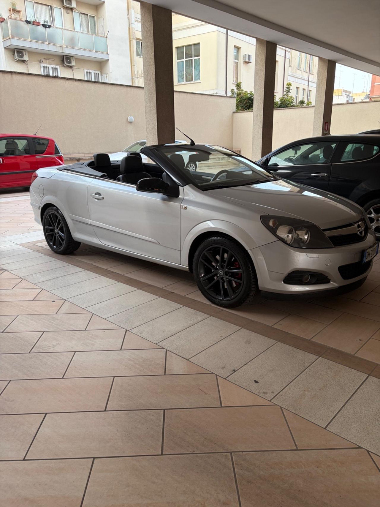 Opel Astra TwinTop 1.9 16V CDTI 150CV Cosmo