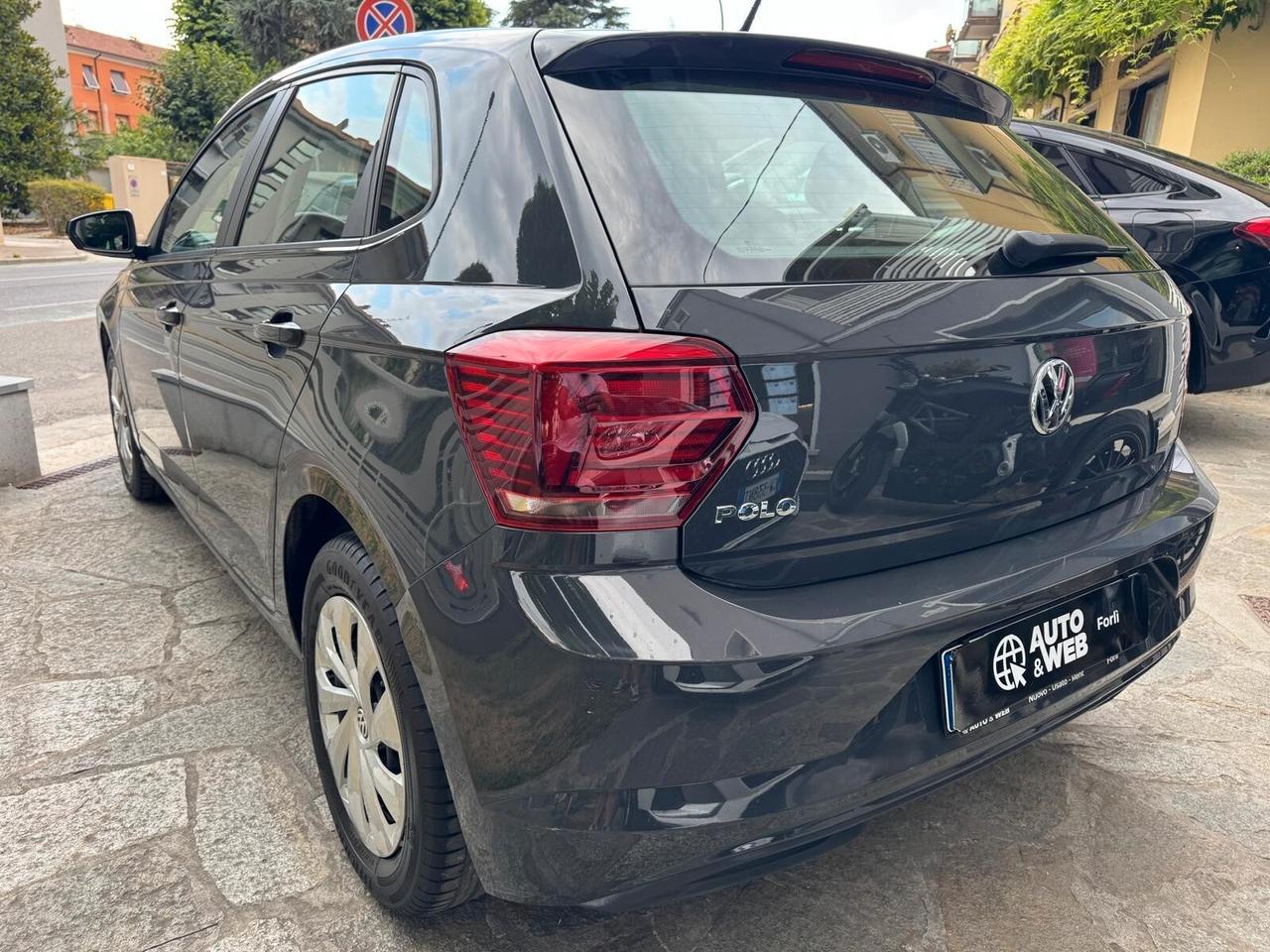 VW Polo 1.0 MPI TRENDLINE BLUEMOTION NEOPATENTATI