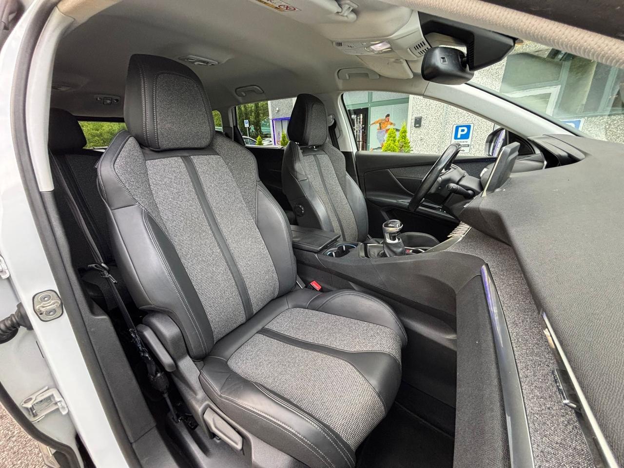 Peugeot 5008 BlueHDi 120 S&S Allure*7 POSTI*