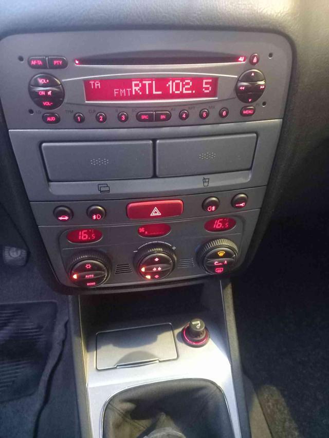 ALFA ROMEO 147 1.6 16V TS 3 porte Progression NEOPATENTATI