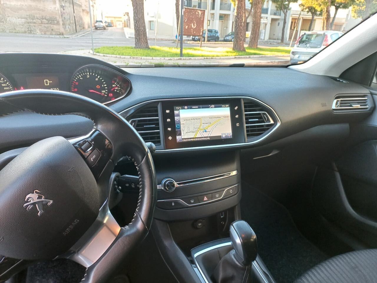Peugeot 308 BlueHDi 100 S&S SW Business