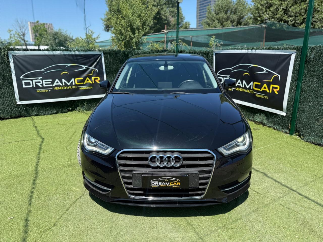 Audi A3 2014 1.6 TDI NEOPATENTATI FARI LED NAVI FULL