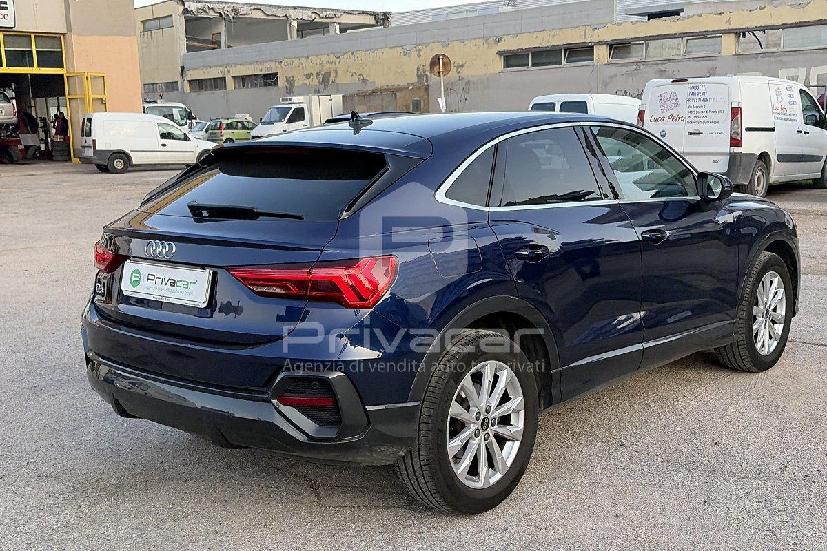 AUDI Q3 SPB 35 TFSI Business Plus