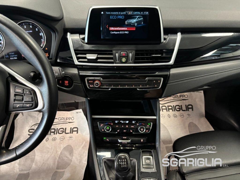 BMW 216 i Gran Tourer Advantage Full Optional