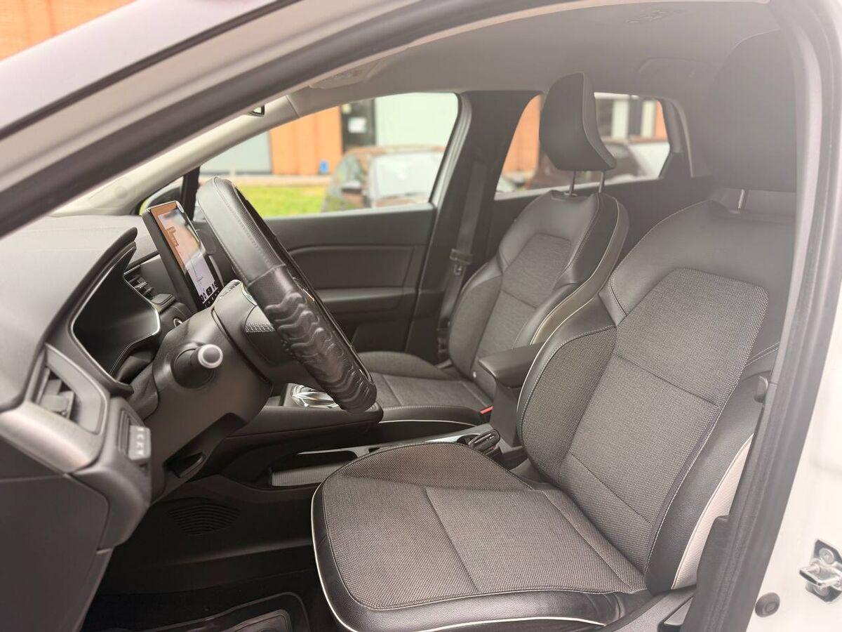 Renault Captur 1.6 E-Tech phev Intens 160cv auto my21