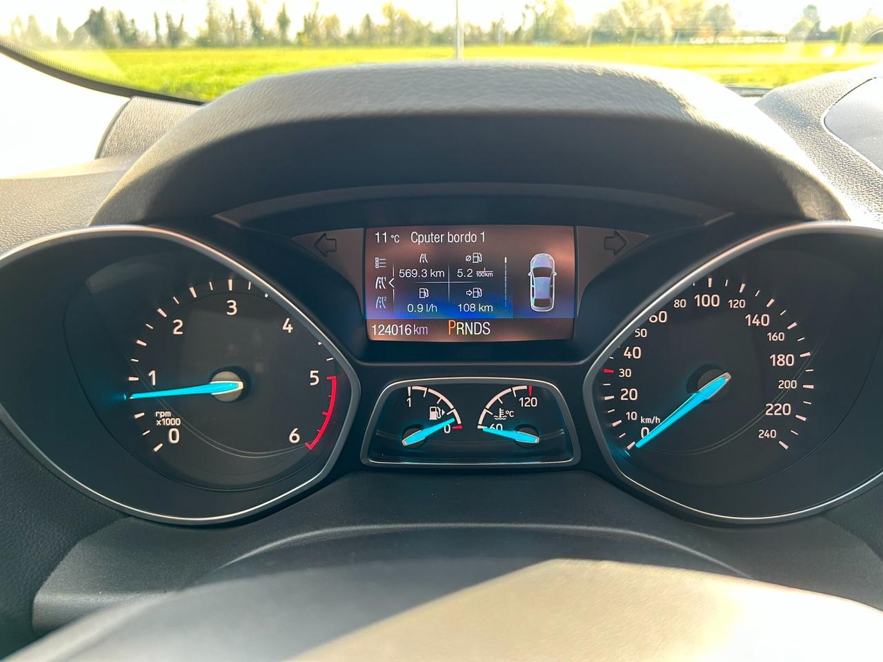 Ford Kuga 1.5 TDCI 120CV Business Powershift