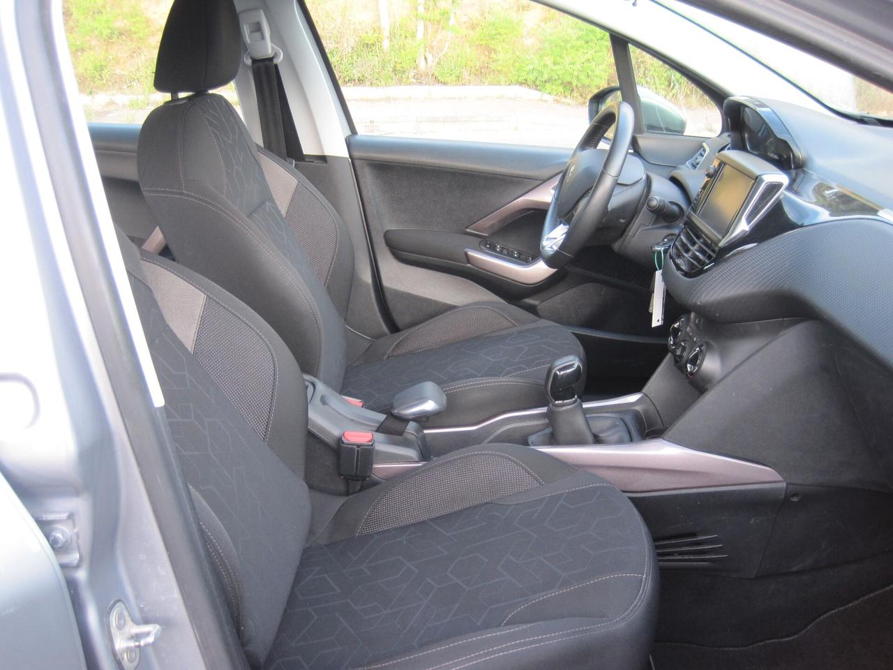 Peugeot 2008 BlueHDi 100 Active