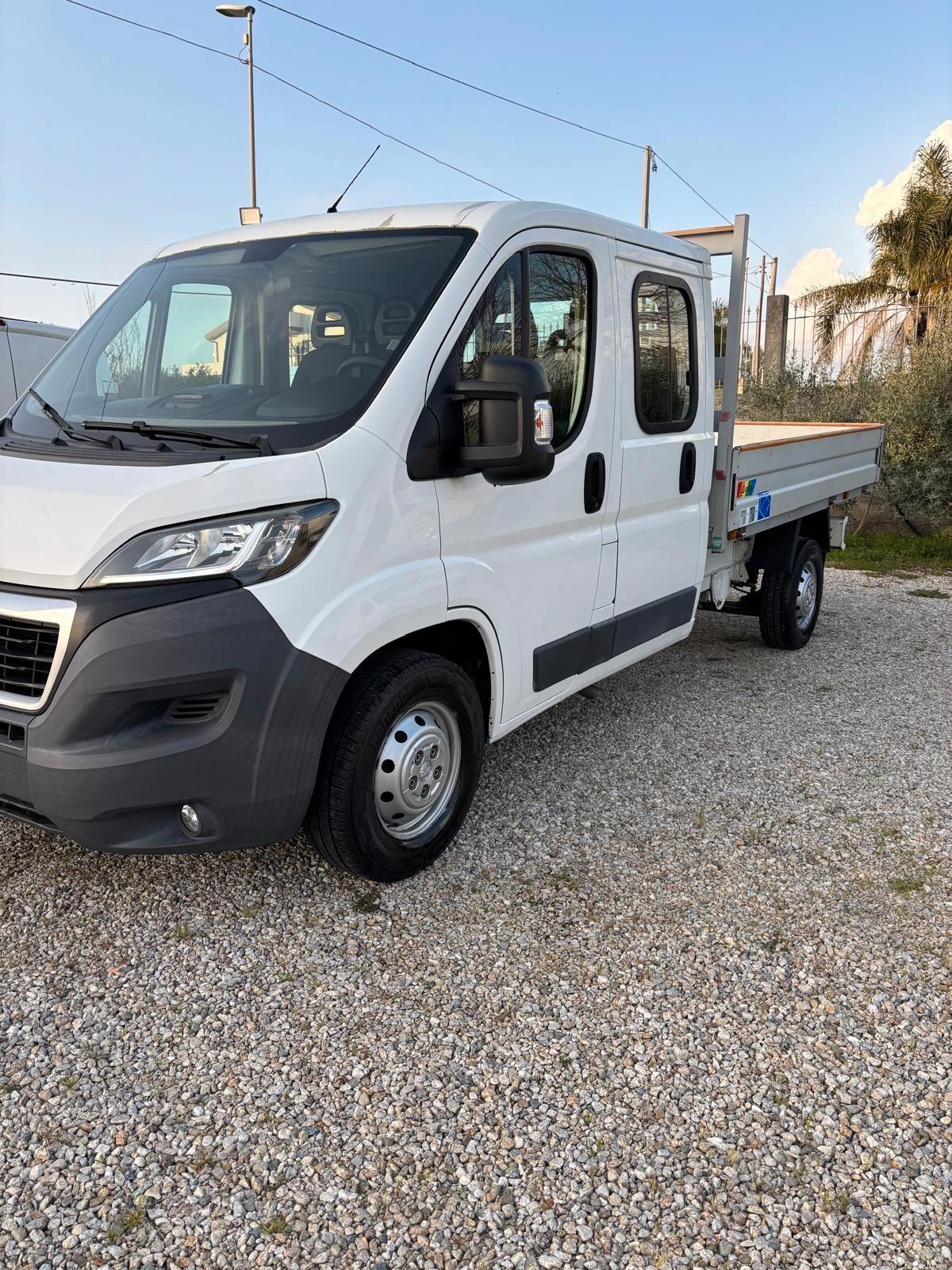 PEUGEOT BOXER