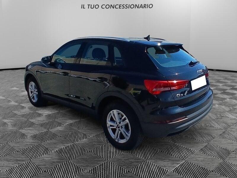 Audi Q3 35 TDI quattro S tronic Business