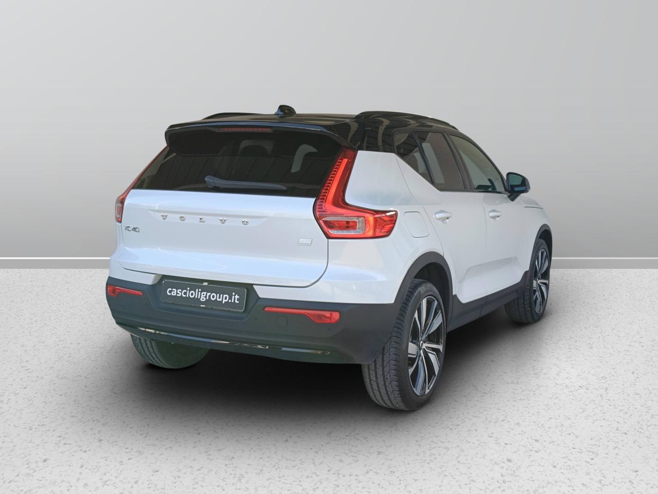 VOLVO XC40 - XC40 1.5 t4 phev R-design auto my21