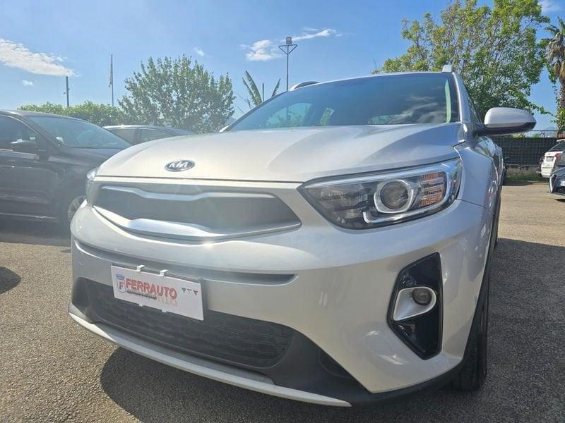 KIA Stonic 1.4MPI 100CV STYLE +