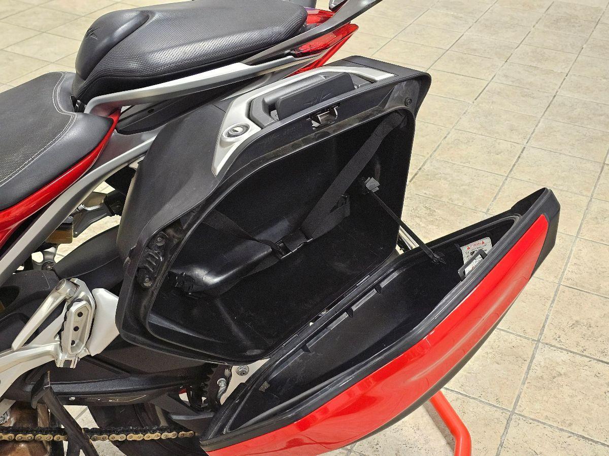 MV AGUSTA TURISMO VELOCE LUSSO CON VALIGE+ACCESSORI