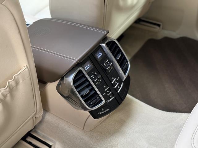 PORSCHE Cayenne 4.8 GTS