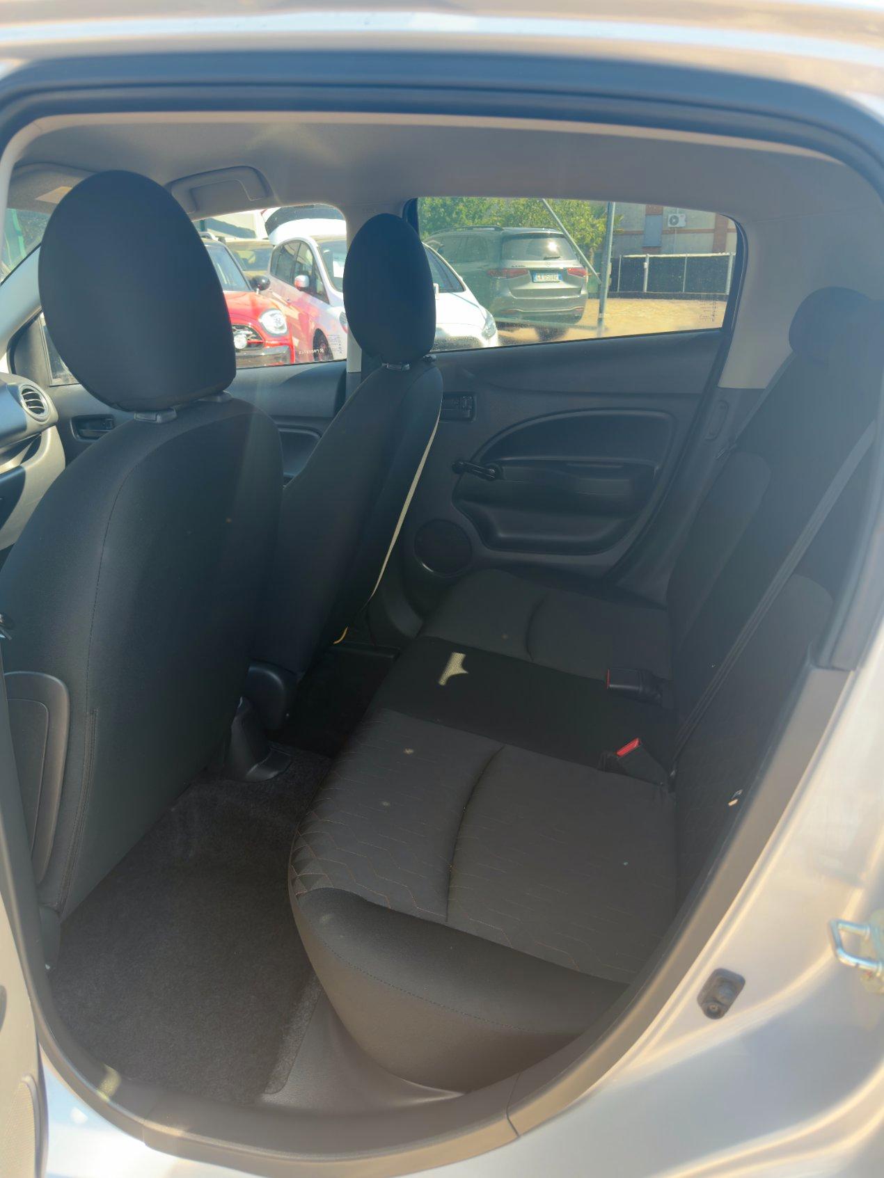 Mitsubishi Space Star 1.2 Intense sda