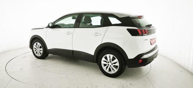 PEUGEOT 3008 BlueHDi 130 S&S Business