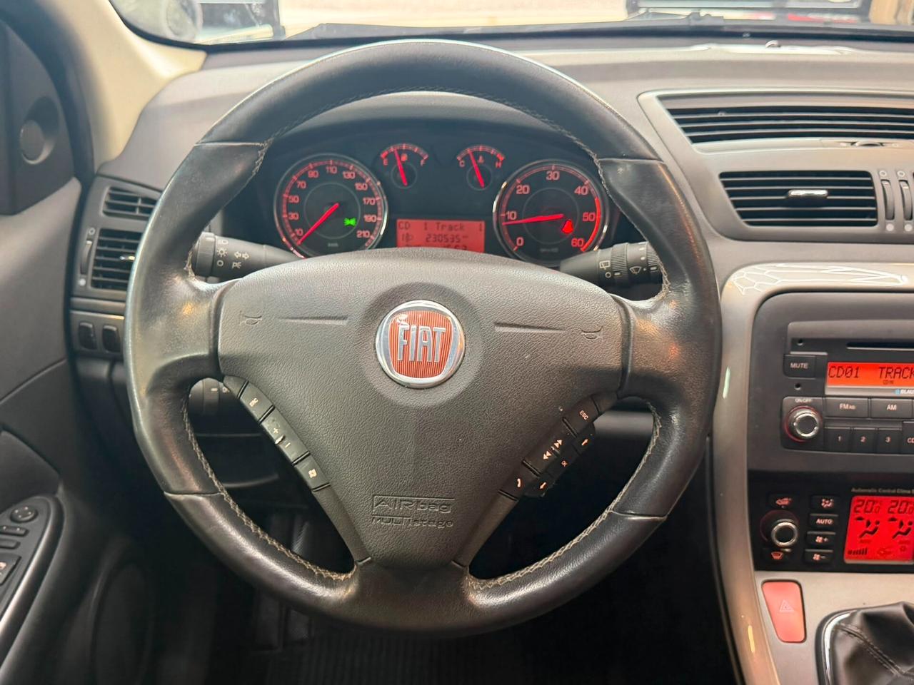 Fiat Croma 1.9 Multijet Emotion