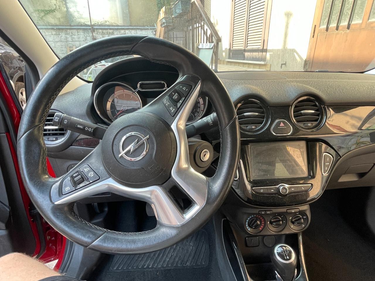 Opel Adam Rocks 1.2 70 CV Air
