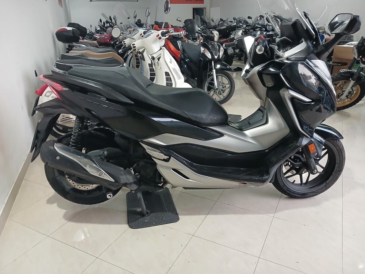 Honda Forza 300 GARANTITO 12 MESI