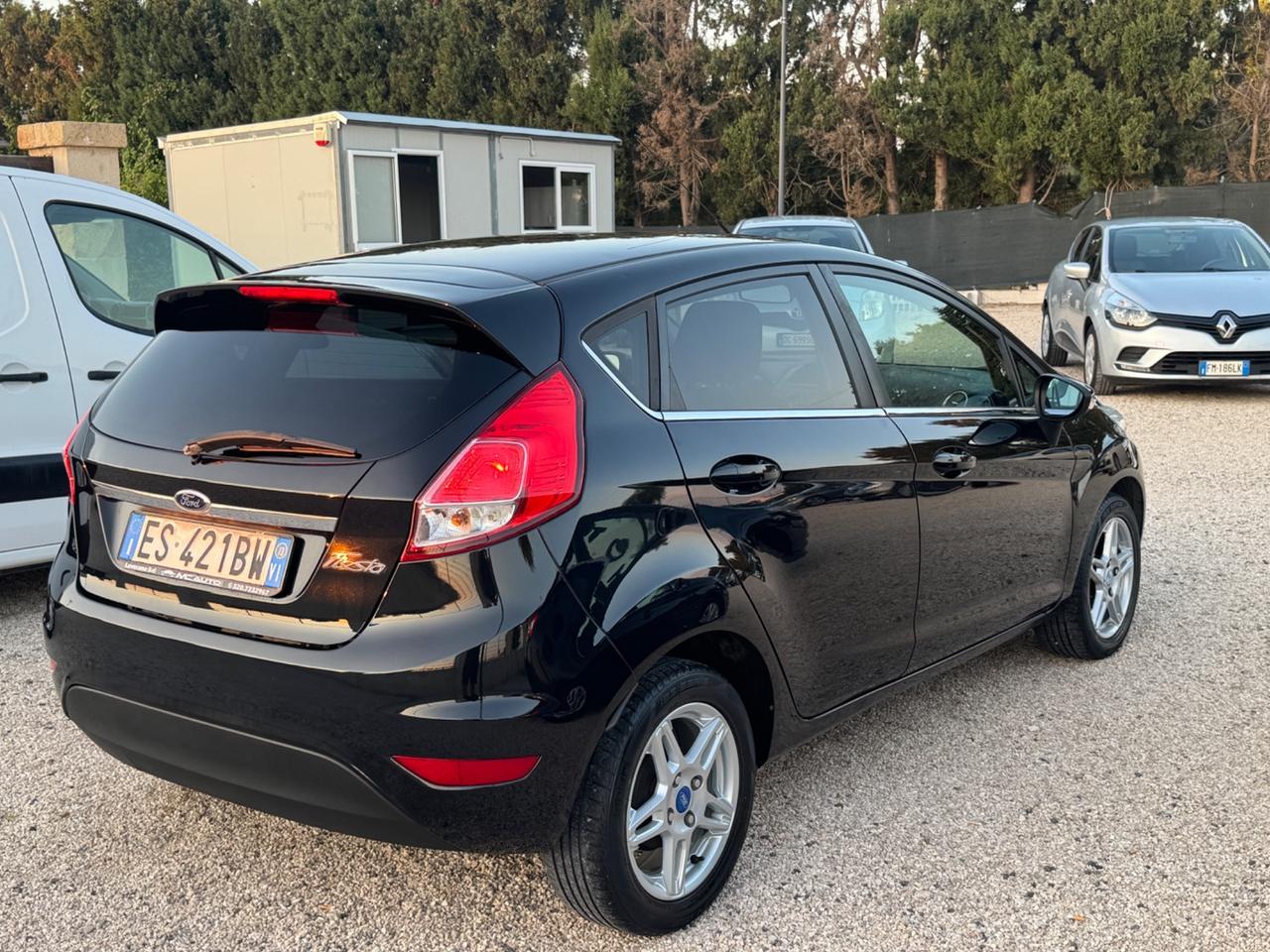 Ford Fiesta 1.4 5p. Bz.- GPL Titanium
