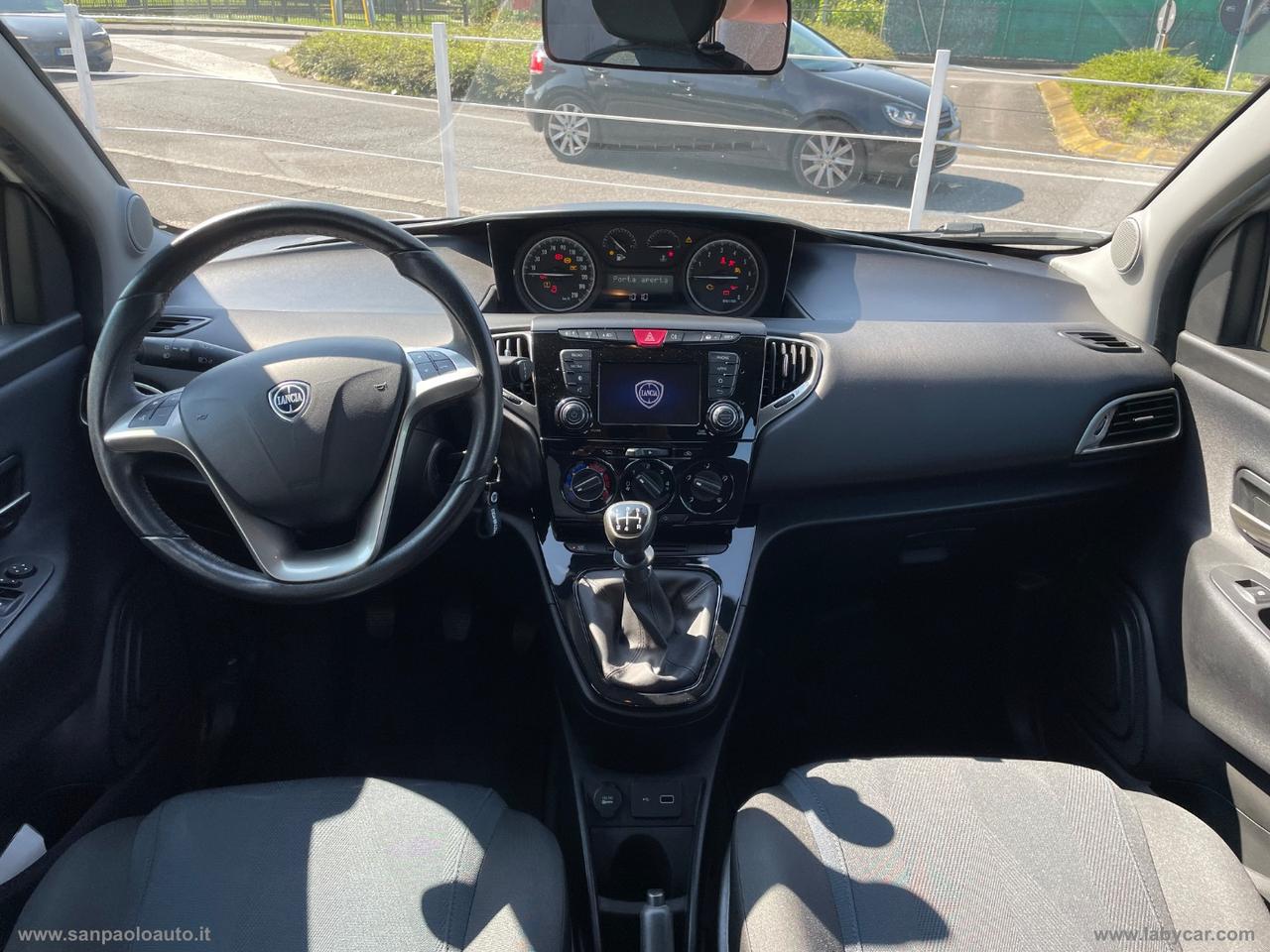 LANCIA Ypsilon 1.2 69 CV 5p. Gold