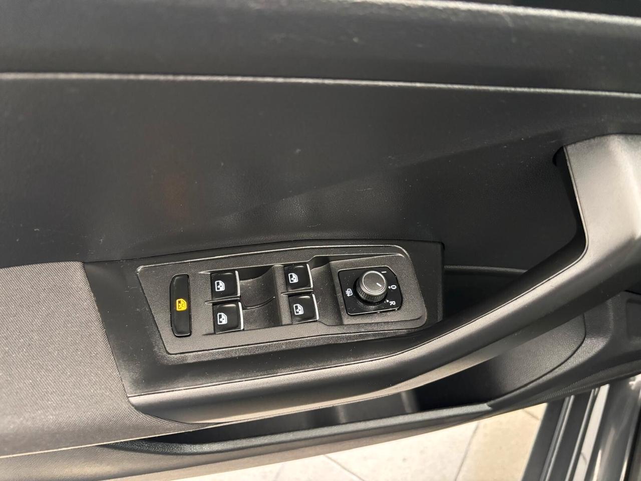 Volkswagen T-Roc 1.6 TDI SCR Style BlueMotion Technology