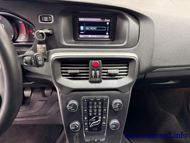 VOLVO V40 D2 Business